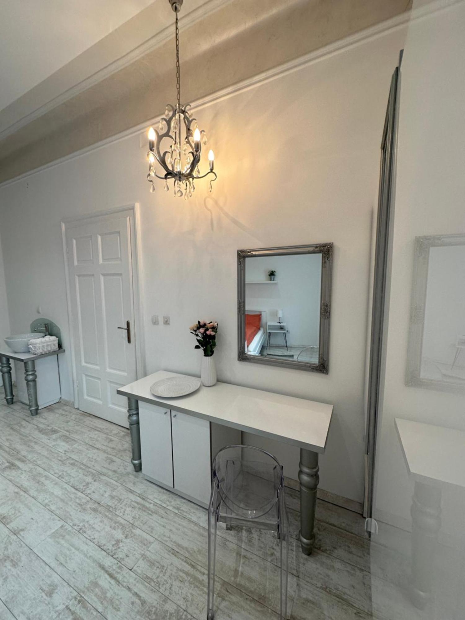 Sofi1 Apartment Belgrade Exterior photo
